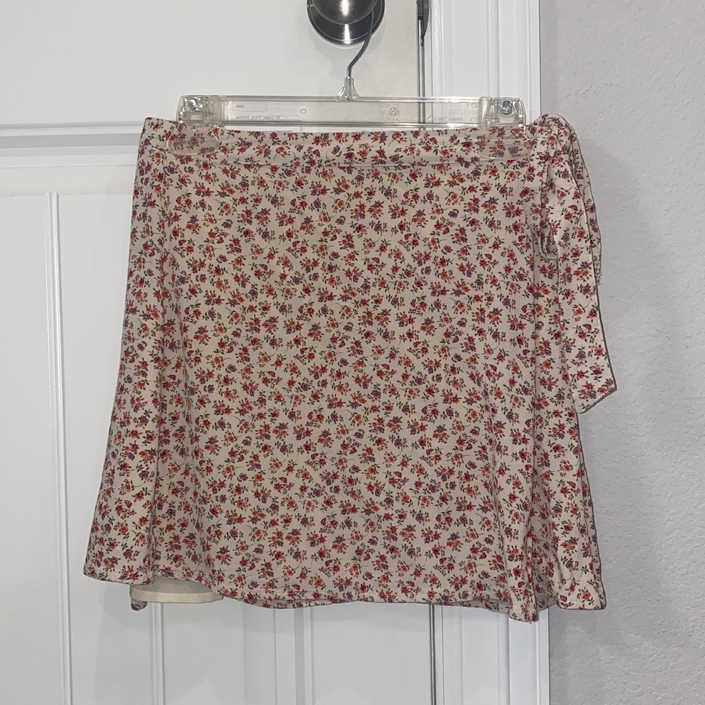 American Eagle Side Tie Flower Skirt